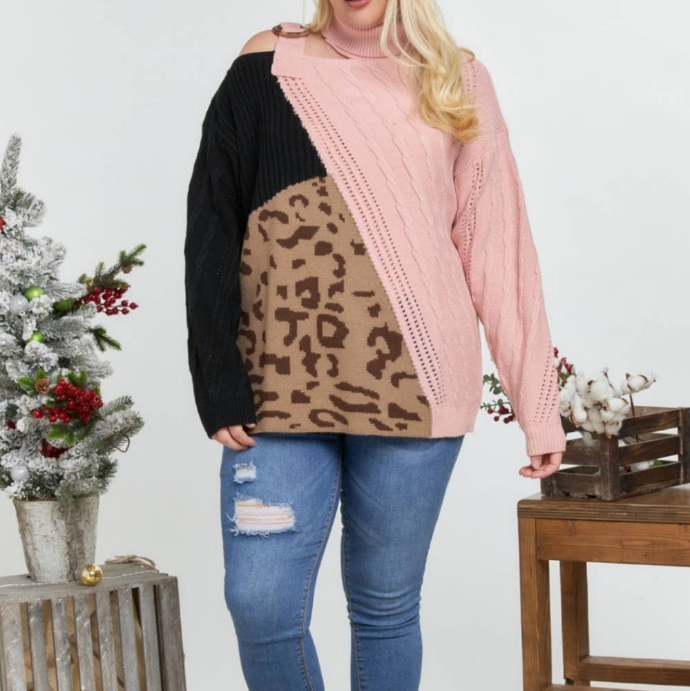 Davi & Dani Pink Animal Print Sweater
